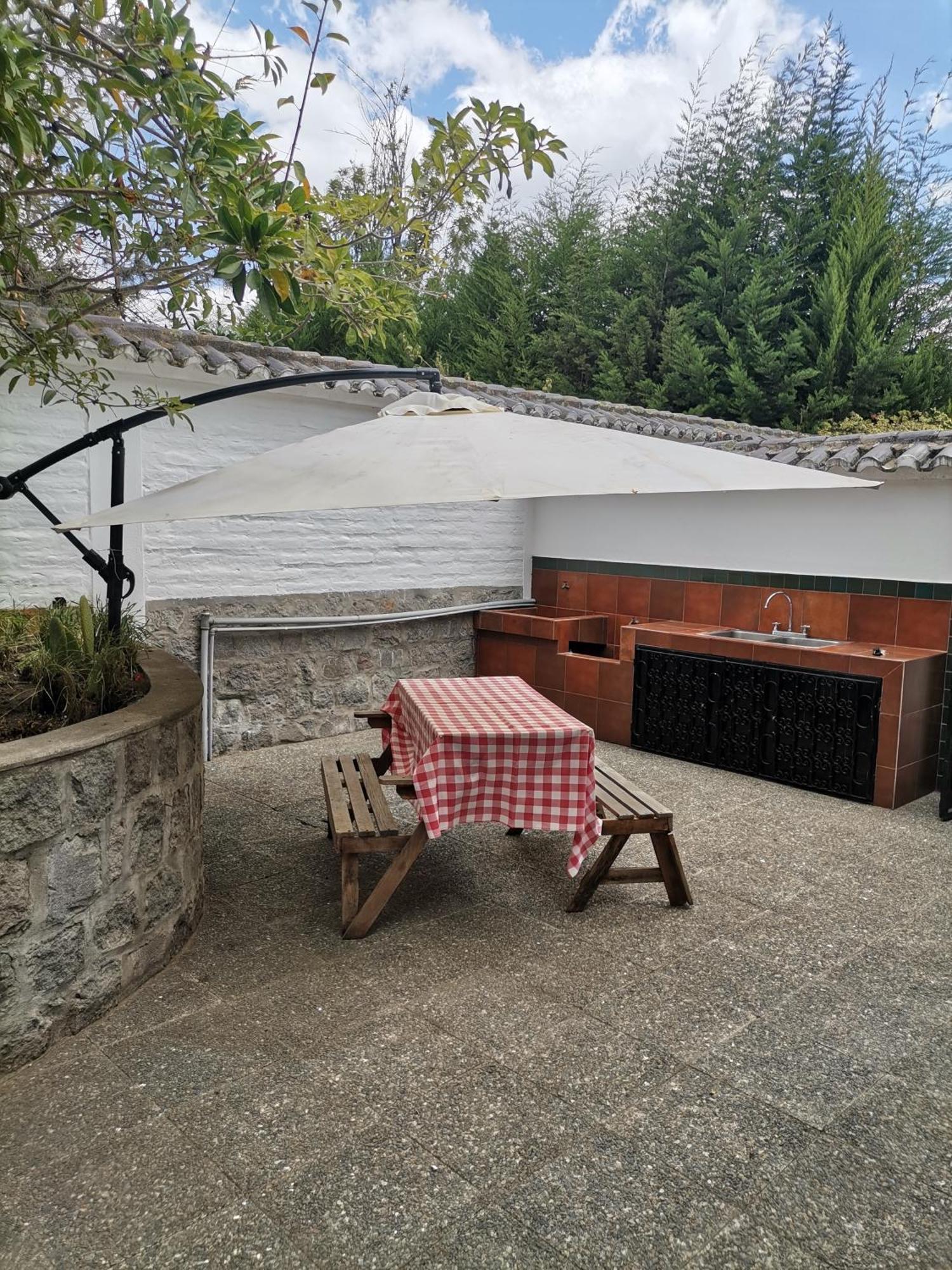 La Granja De Papa Alberto Puembo Extérieur photo